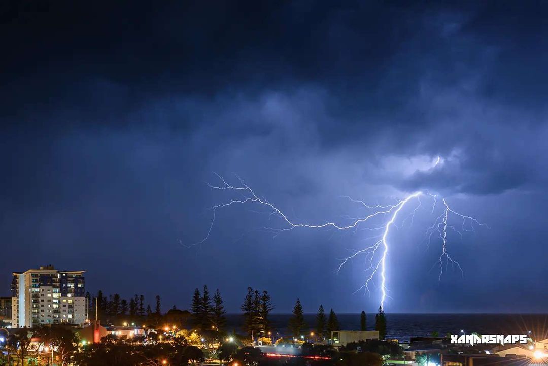 Preseason storms strike QLD with heavy rain on the way